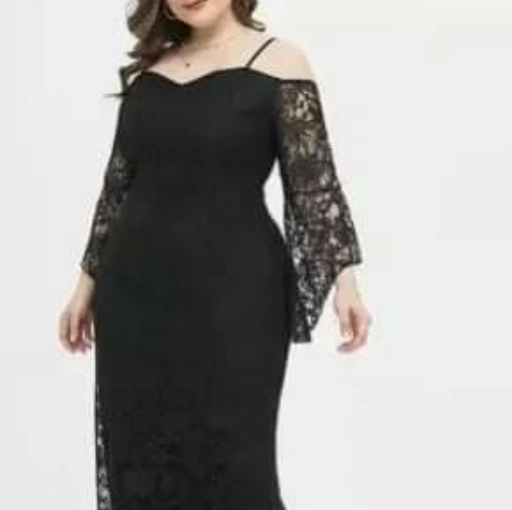 Women’s autumn lace long dress